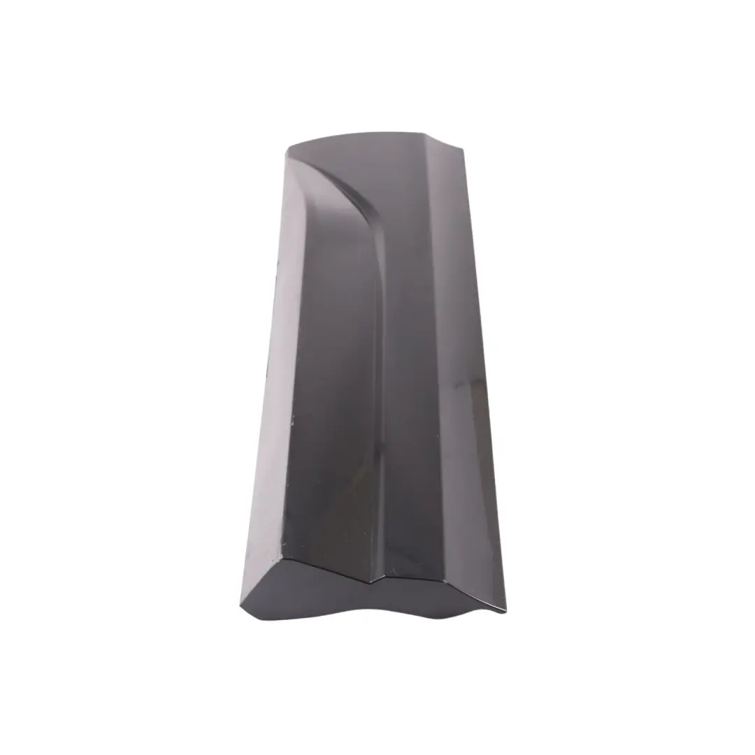 Moulure inférieure porte arrière droite Mythical Black - Y9T pour Audi Q3 8U à propos du numéro de pièce 8U0853970R Audi Q3 8U Moulure inférieure porte arrière droite Mythical Black - Y9T - SKU 8U0853970R-MYB - Numéro de pièce 8U0853970R