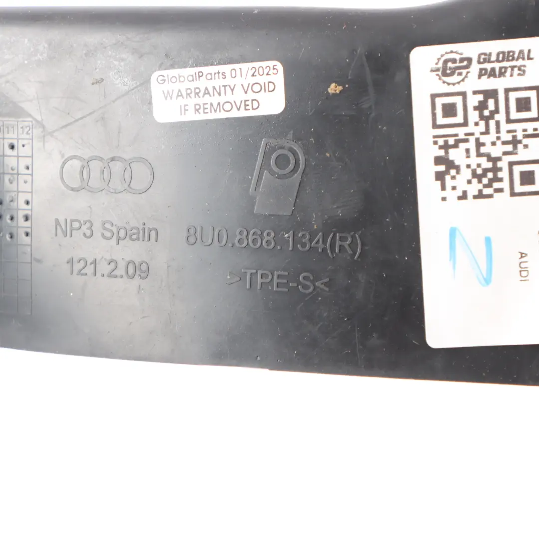Audi Q3 8U Wkładka Gumowa Do Drzwi Panel Schowka Przód Prawy - SKU 8U0868134 - Numer Części 8U0868134