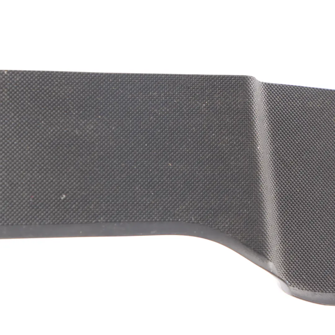 Audi Q3 8U Wkładka Gumowa Do Drzwi Panel Schowka Przód Prawy - SKU 8U0868134 - Numer Części 8U0868134