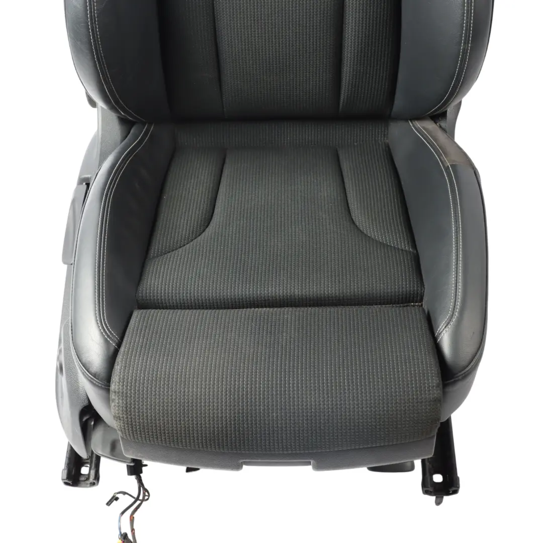 Audi Q3 8U Sport Seat Front Right O/S S-Line Interior Half Leather Black Silver - SKU 8U0881806AM-1 - Part number 8U0881806AM