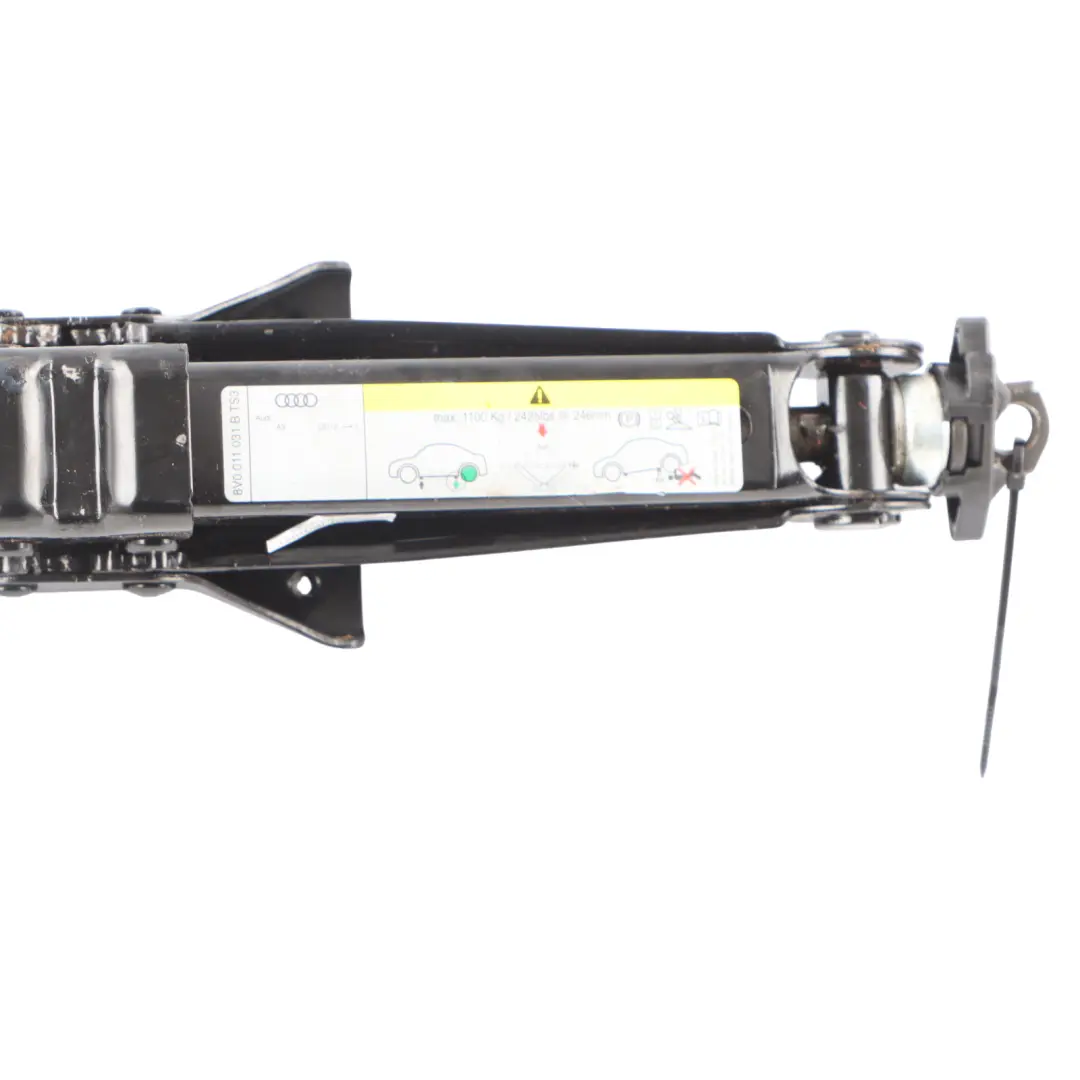 Gato Elevación Herramienta Coche Ruedas Emergencia para Audi A3 8V con número de pieza 8V0011031B Audi A3 8V Gato Elevación Herramienta Coche Ruedas Emergencia - SKU 8V0011031B - Número de pieza 8V0011031B