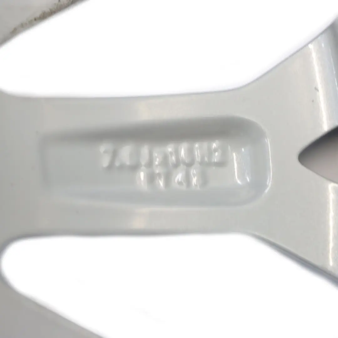  Llanta De Aleación Plateada Audi A3 8V 16" 7J ET48 - SKU 8V0601025BJ-2 - Número de pieza 8V0601025BJ
