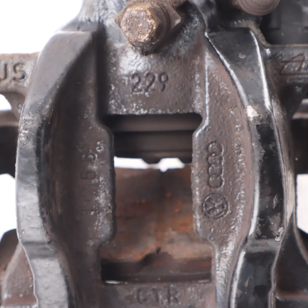 Etrier De Frein Unité De Freinage Arrière Gauche pour Audi A3 8V à propos du numéro de pièce 8V0615423E Audi A3 8V Etrier De Frein Unité De Freinage Arrière Gauche - SKU 8V0615423E - Numéro de pièce 8V0615423E