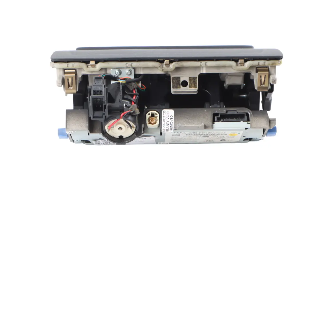 Display Screen Sat Nav Navigation Dashboard to Audi A3 8V with Part number 8V0857273F Audi A3 8V Display Screen Sat Nav Navigation Dashboard - SKU 8V0857273F - Part number 8V0857273F