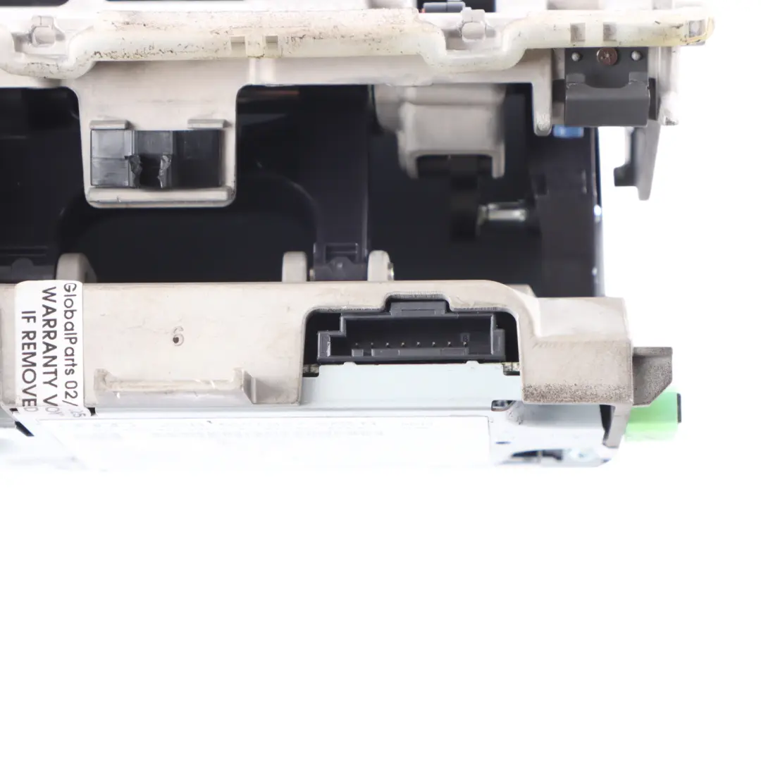 Audi A3 S3 RS3 8V Navigation Ecran Multimédia 8V0857273M - SKU 8V0857273N - Numéro de pièce 8V0857273N