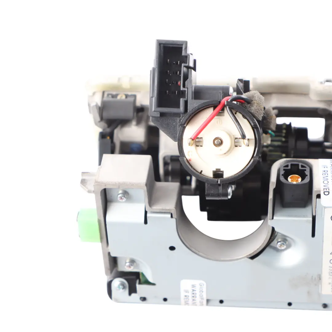 Navigation Ecran Multimédia 8V0857273M pour Audi A3 S3 RS3 8V à propos du numéro de pièce 8V0857273N Audi A3 S3 RS3 8V Navigation Ecran Multimédia 8V0857273M - SKU 8V0857273N - Numéro de pièce 8V0857273N