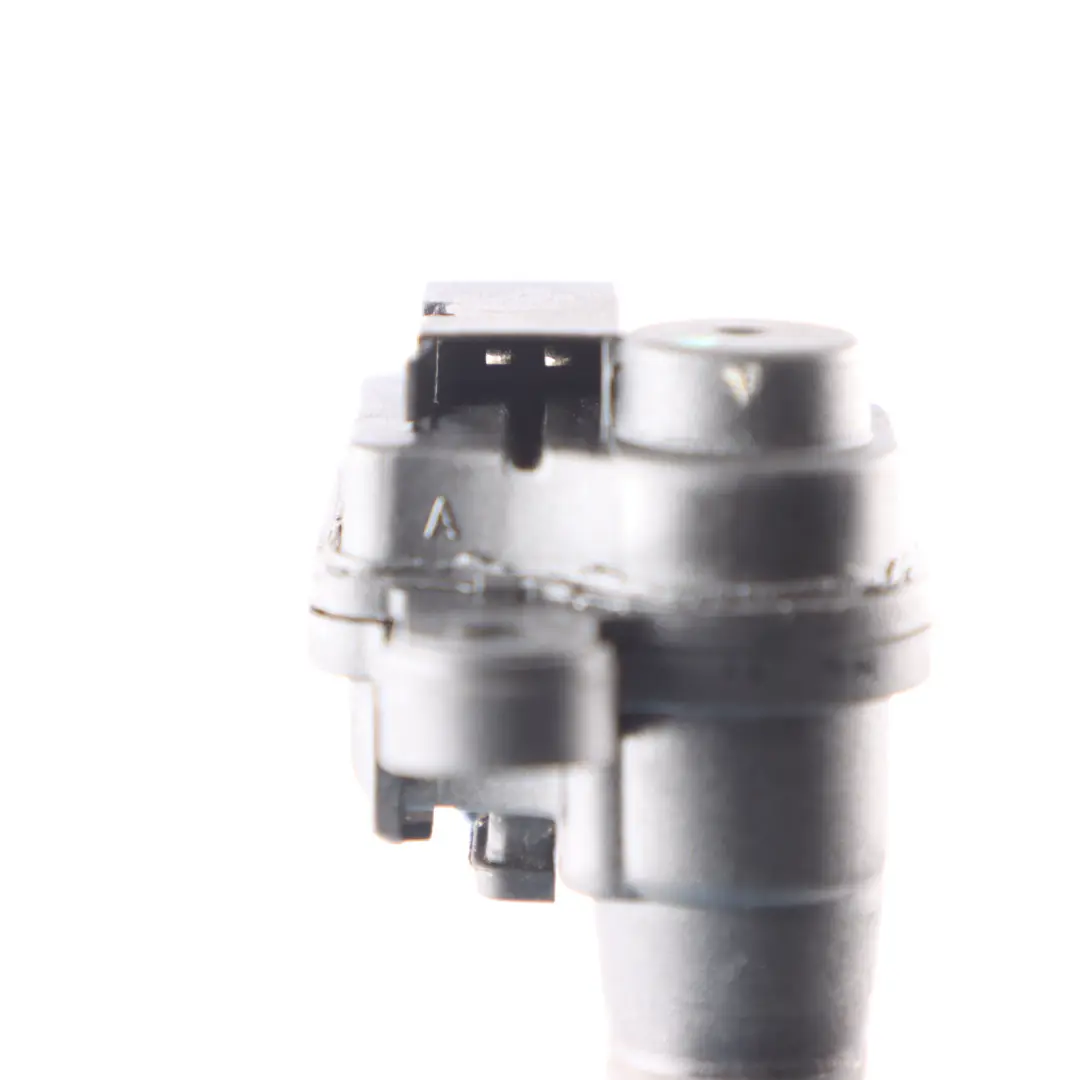 Audi A1 8X A3 8V Moteur D'Actionneur Trappe Remplissage Carburant - SKU 8V0862153A - Numéro de pièce 8V0862153A