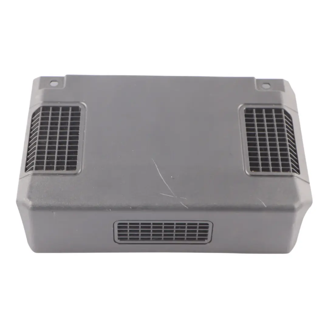 Audi A3 Amplificateur 8V Panneau De Garniture Sous Le Siège Référence - SKU 8V0863051 - Numéro de pièce 8V0863051