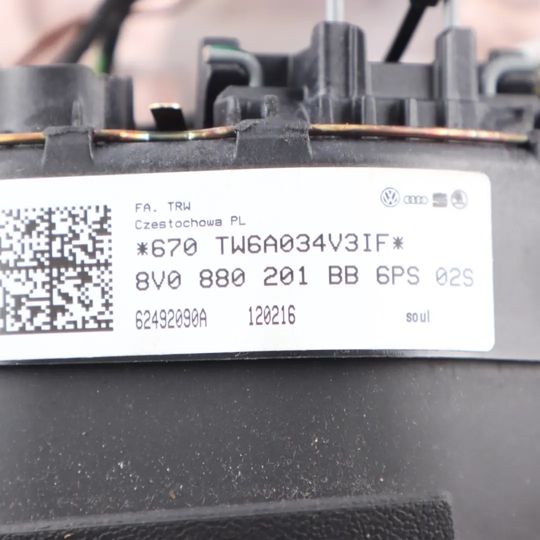 Steering Wheel Driver's Air Module Unit DAMAGED to Audi A3 8V with Part number 8V0880201BB Audi A3 8V Steering Wheel Driver's Air Module Unit DAMAGED - SKU 8V0880201BB-1 - Part number 8V0880201BB