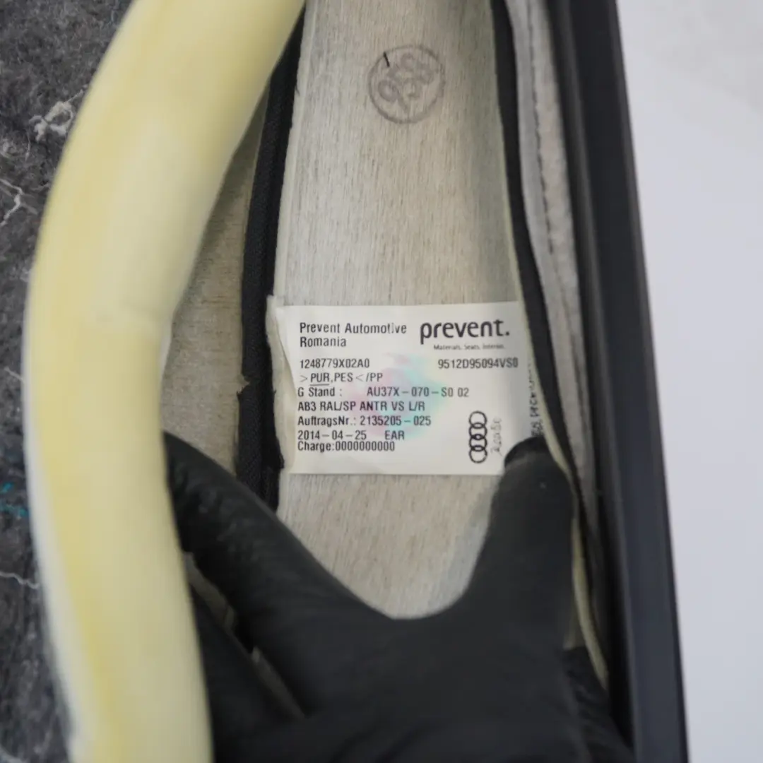 Cojín de Asiento Delantero Sport Izquierdo Derecho Tela para Audi A3 8V con número de pieza 8V0881405D Audi A3 8V Cojín de Asiento Delantero Sport Izquierdo Derecho Tela - SKU 8V0881405D - Número de pieza 8V0881405D