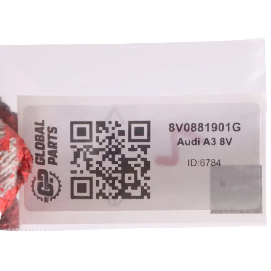 Poggiatesta Tessuto Anteriore Sinistro Destro per Audi A3 8V con numero di parte 8V0881901G Audi A3 8V Poggiatesta Tessuto Anteriore Sinistro Destro - SKU 8V0881901G - Numero di parte 8V0881901G