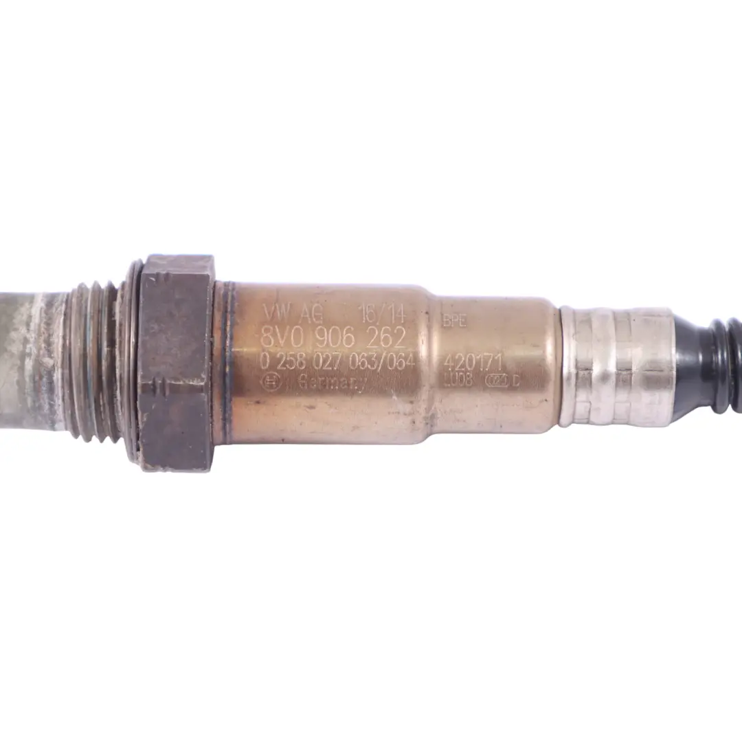 Sonda Lambda 2.0 Benzina per VW Golf Mk7 Audi A3 8V S1 8X con numero di parte 8V0906262D VW Golf Mk7 Audi A3 8V S1 8X Sonda Lambda 2.0 Benzina - SKU 8V0906262D - Numero di parte 8V0906262D