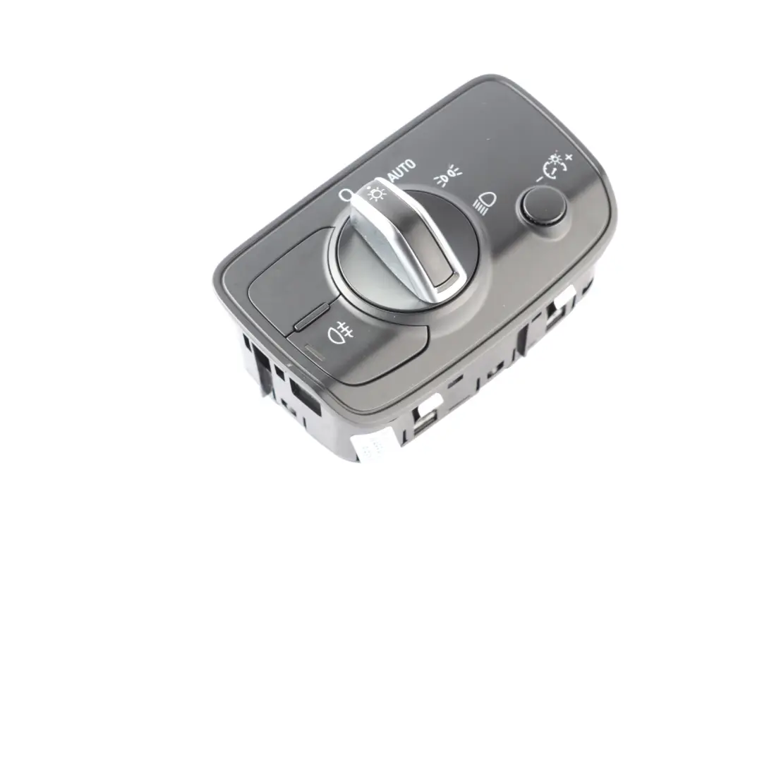 Panneau De Commande Des Phares pour Audi A3 S3 8V à propos du numéro de pièce 8V0941531AD Audi A3 S3 8V Panneau De Commande Des Phares - SKU 8V0941531AD - Numéro de pièce 8V0941531AD