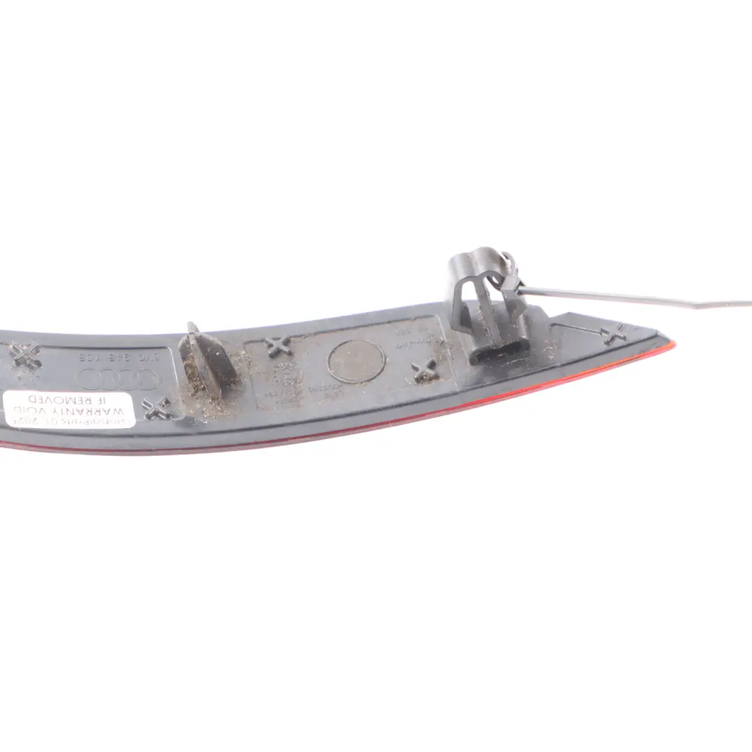 Bumper Reflector Light Left N/S to Audi A3 8V Rear with Part number 8V0945105 Audi A3 8V Rear Bumper Reflector Light Left N/S - SKU 8V0945105 - Part number 8V0945105