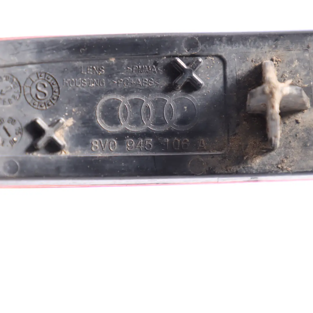 Bumper Reflector Light Right O/S Side to Audi A3 8V Rear with Part number 8V0945106A Audi A3 8V Rear Bumper Reflector Light Right O/S Side - SKU 8V0945106A - Part number 8V0945106A