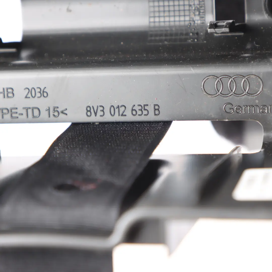 Kofferraum Werkzeugsatz Wagenheberhalter Halterung für Audi A3 8V mit Teilenummer 8V3012635B Audi A3 8V Kofferraum Werkzeugsatz Wagenheberhalter Halterung - SKU 8V3012635B - Teilenummer 8V3012635B