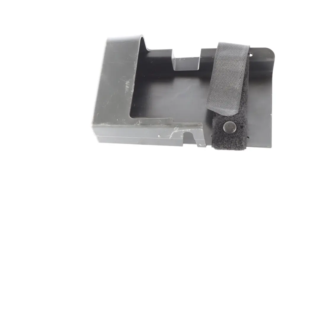 Door Tools Case Bag Holder Bracket to Audi A3 8V with Part number 8V3012636 Audi A3 8V Door Tools Case Bag Holder Bracket - SKU 8V3012636 - Part number 8V3012636