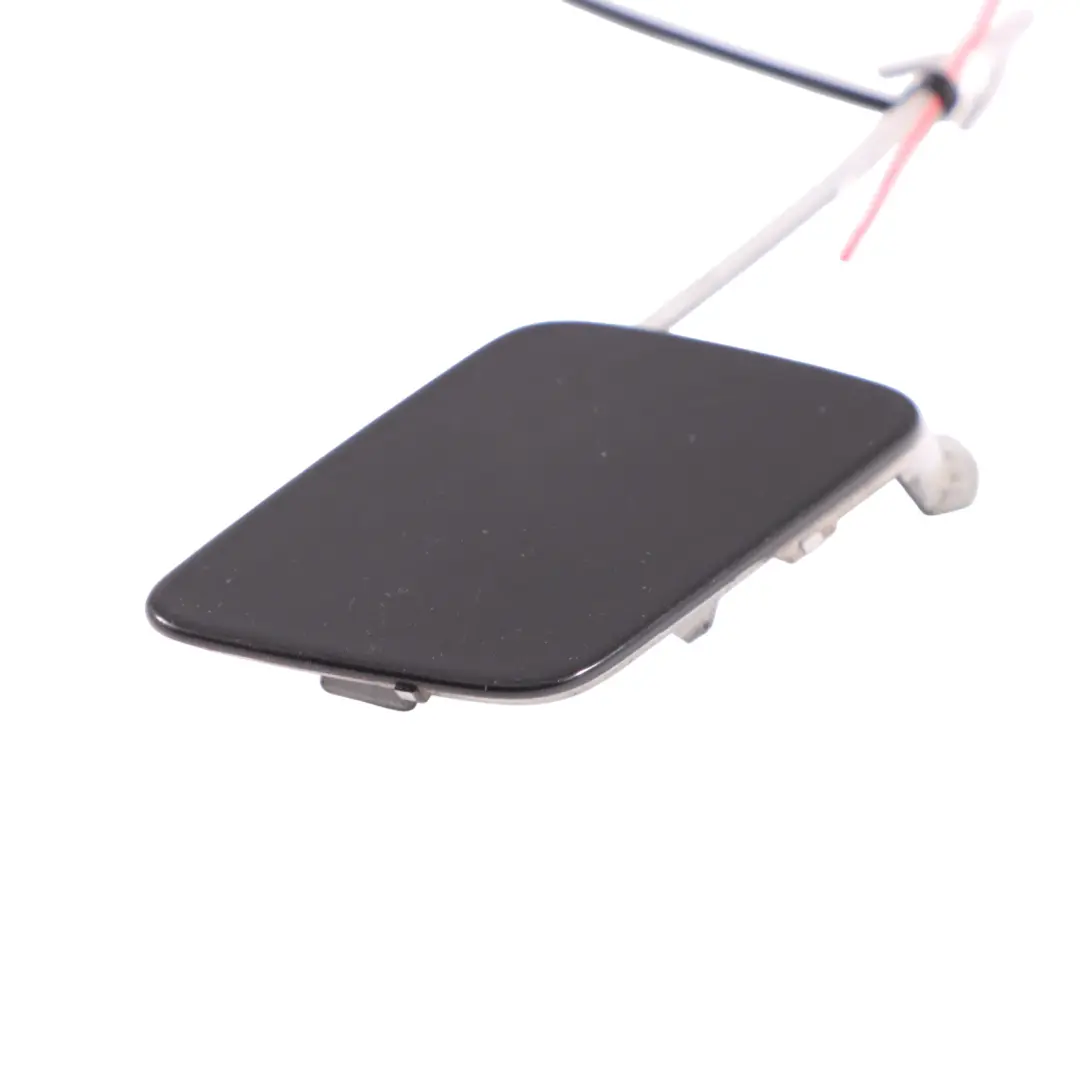 Audi A3 8V Cache œillet remorquage pour pare chocs avant Noir mythique - Y9T - SKU 8V3807241B-MYB - Numéro de pièce 8V3807241B