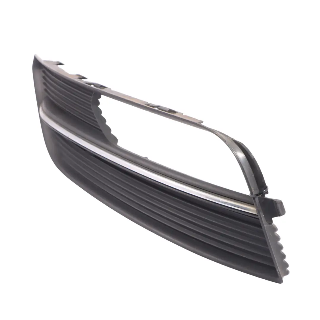 Audi A3 8V Grille Protection Pare Chocs Avant Antibrouillard Gauche - SKU 8V3807681A - Numéro de pièce 8V3807681A