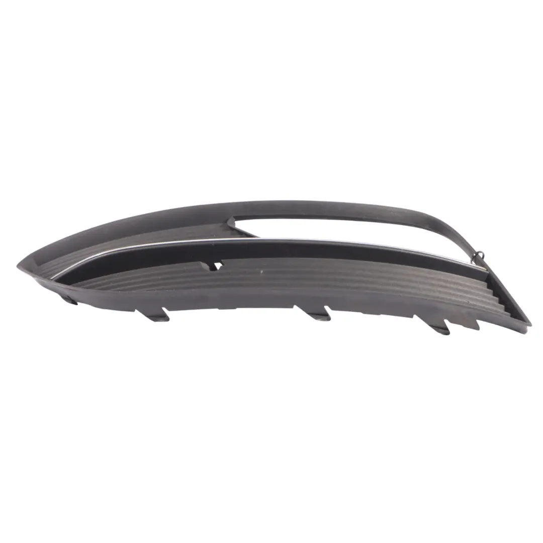 Paraurti Anteriore Griglia Copertura Fendinebbia Sinistra per Audi A3 8V con numero di parte 8V3807681A Audi A3 8V Paraurti Anteriore Griglia Copertura Fendinebbia Sinistra - SKU 8V3807681A - Numero di parte 8V3807681A