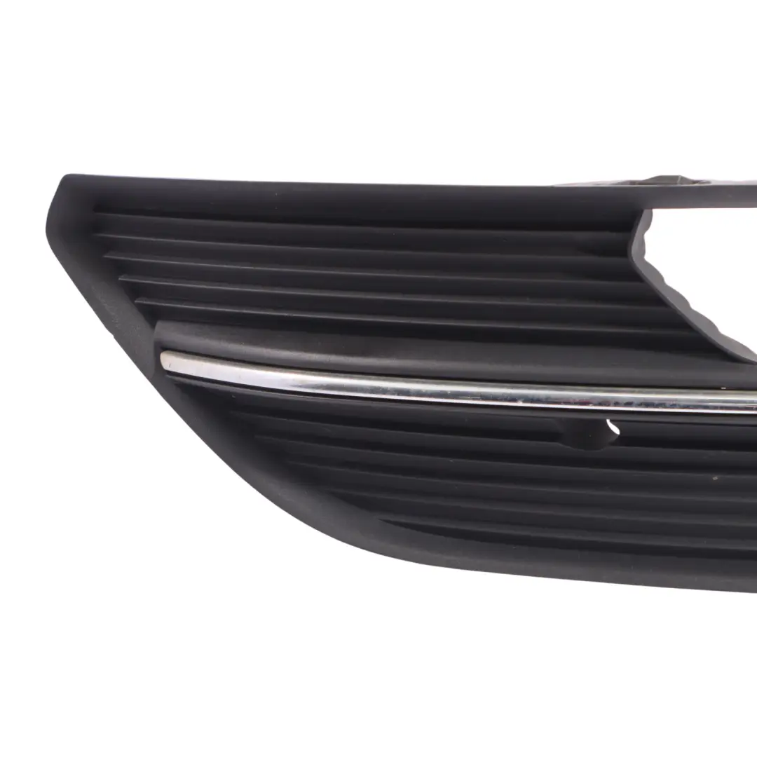 Front Bumper Grille Grid Cover Fog Light Lamp Left N/S to Audi A3 8V with Part number 8V3807681A Audi A3 8V Front Bumper Grille Grid Cover Fog Light Lamp Left N/S - SKU 8V3807681A - Part number 8V3807681A