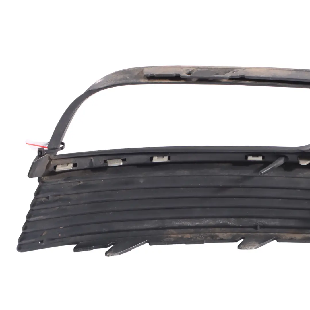 Audi A3 8V Grille Protection Pare Chocs Avant Antibrouillard Gauche - SKU 8V3807681A - Numéro de pièce 8V3807681A
