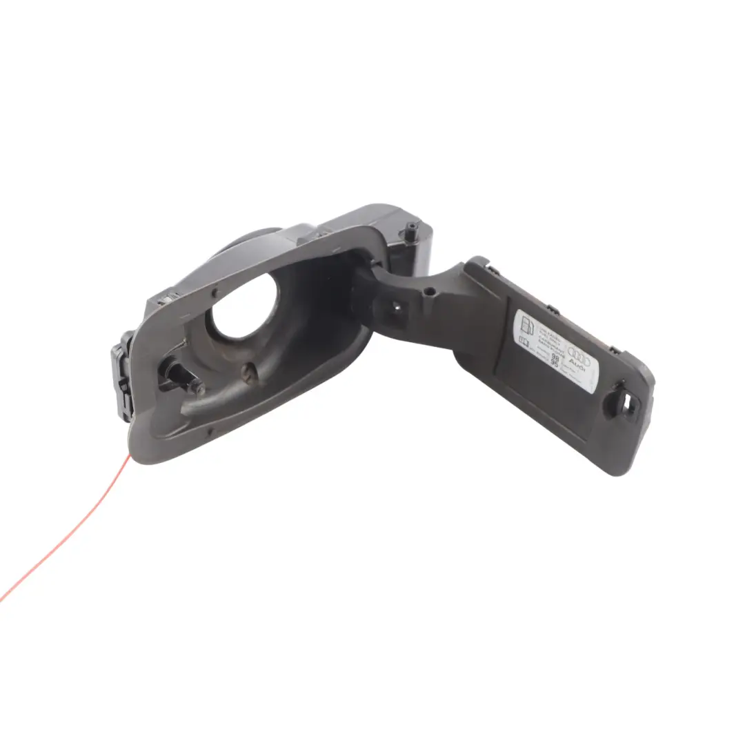 Audi A3 S3 8V Kraftstoff Tank Deckel Klappe Trim Einfügen - SKU 8V3809906D - Teilenummer 8V3809906D