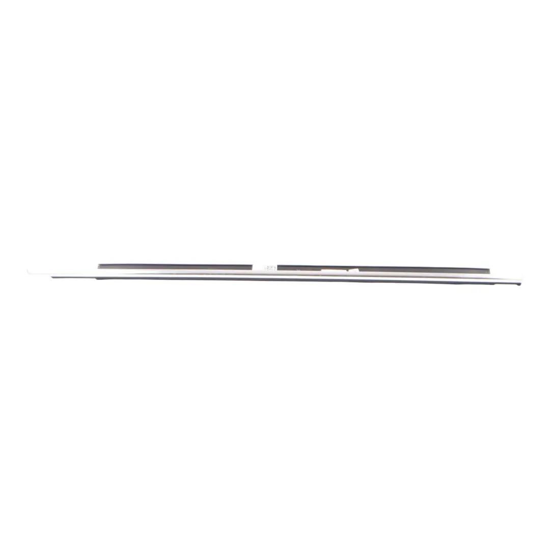 Audi A3 8V Joint D'Étanchéité De Vitre De Porte Avant Chromé Droite - SKU 8V3853284 - Numéro de pièce 8V3853284
