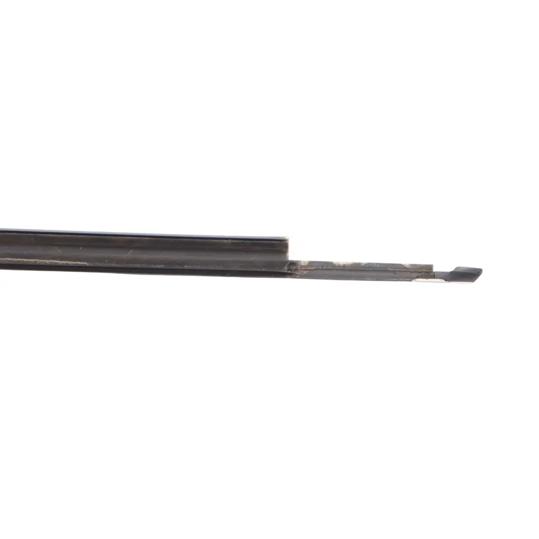 Audi A3 8V Vordere Tür Fenster Dichtung Dichtungsstreifen Chrom Rechts - SKU 8V3853284 - Teilenummer 8V3853284