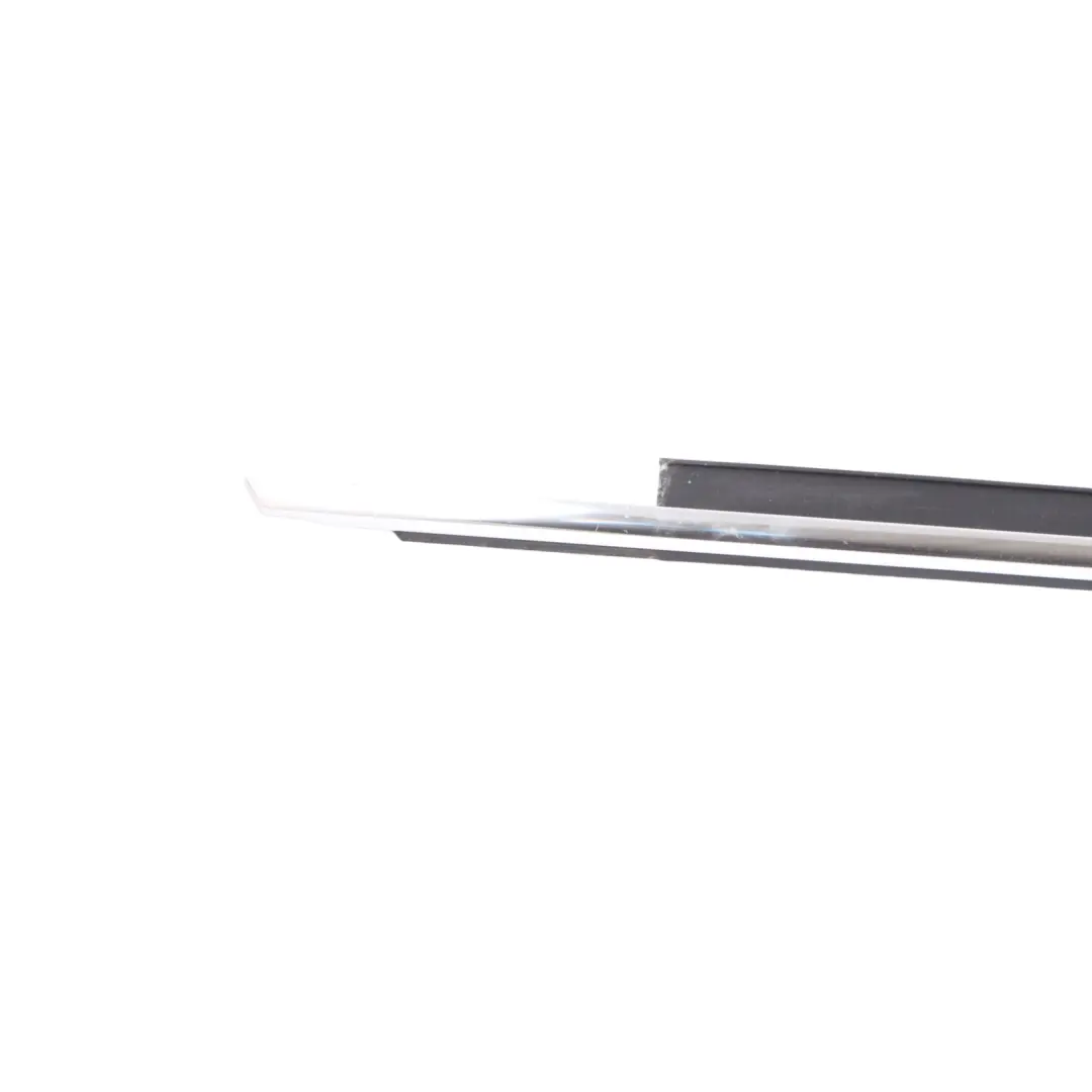 Audi A3 8V Joint D'Étanchéité De Vitre De Porte Avant Chromé Droite - SKU 8V3853284 - Numéro de pièce 8V3853284