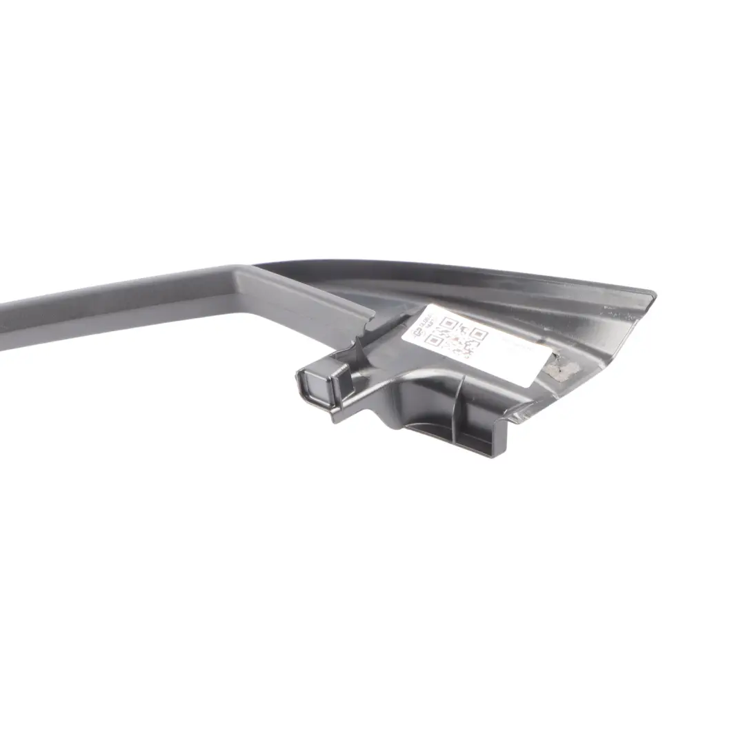 Finestra Telaio Copertura Porta Anteriore Destra per Audi A3 8V con numero di parte 8V3867610 Audi A3 8V Finestra Telaio Copertura Porta Anteriore Destra - SKU 8V3867610 - Numero di parte 8V3867610