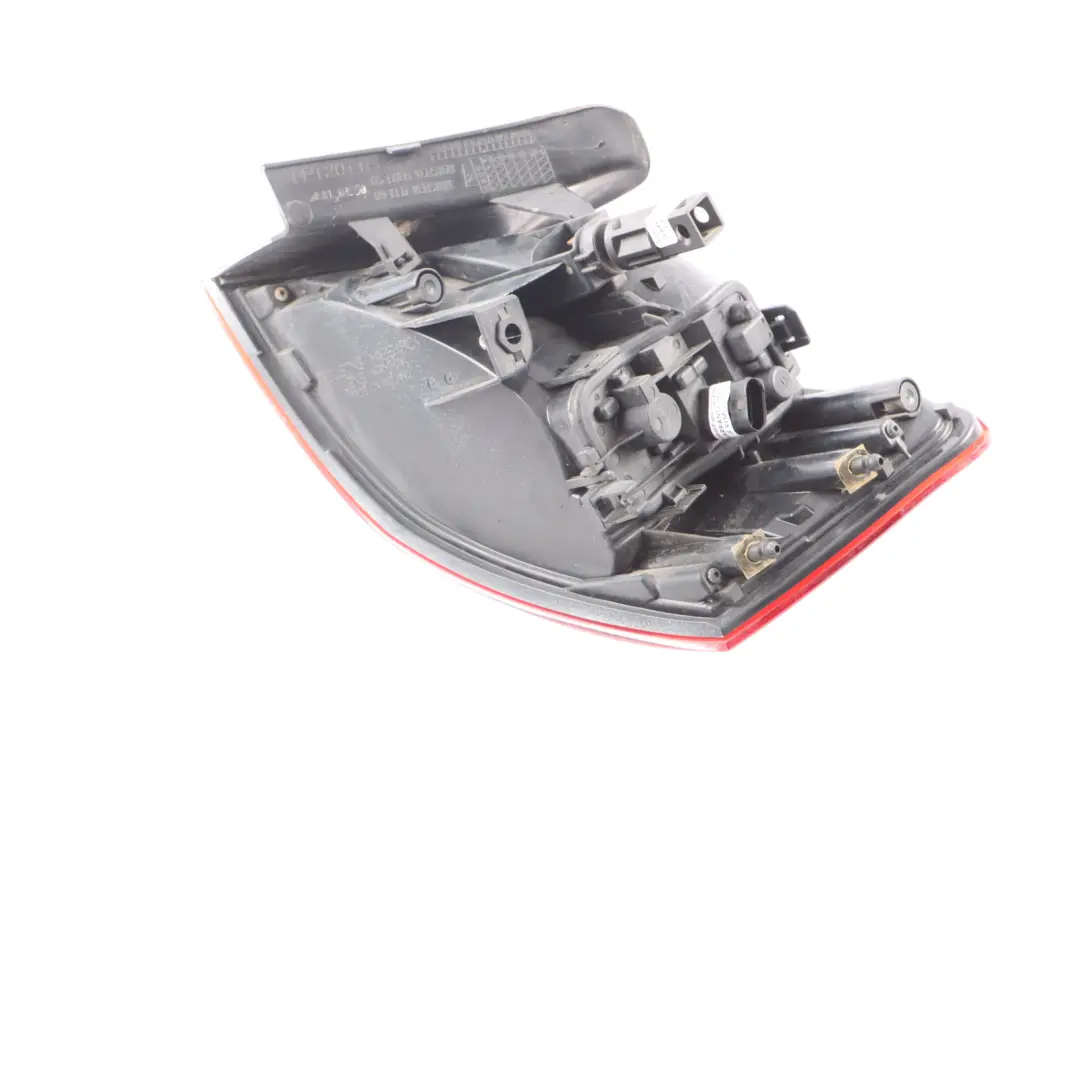 Tail Lamp Left N/S Light Trunk Lid Tailgate to Audi A3 8V Rear with Part number 8V3945095 Audi A3 8V Rear Tail Lamp Left N/S Light Trunk Lid Tailgate - SKU 8V3945095 - Part number 8V3945095