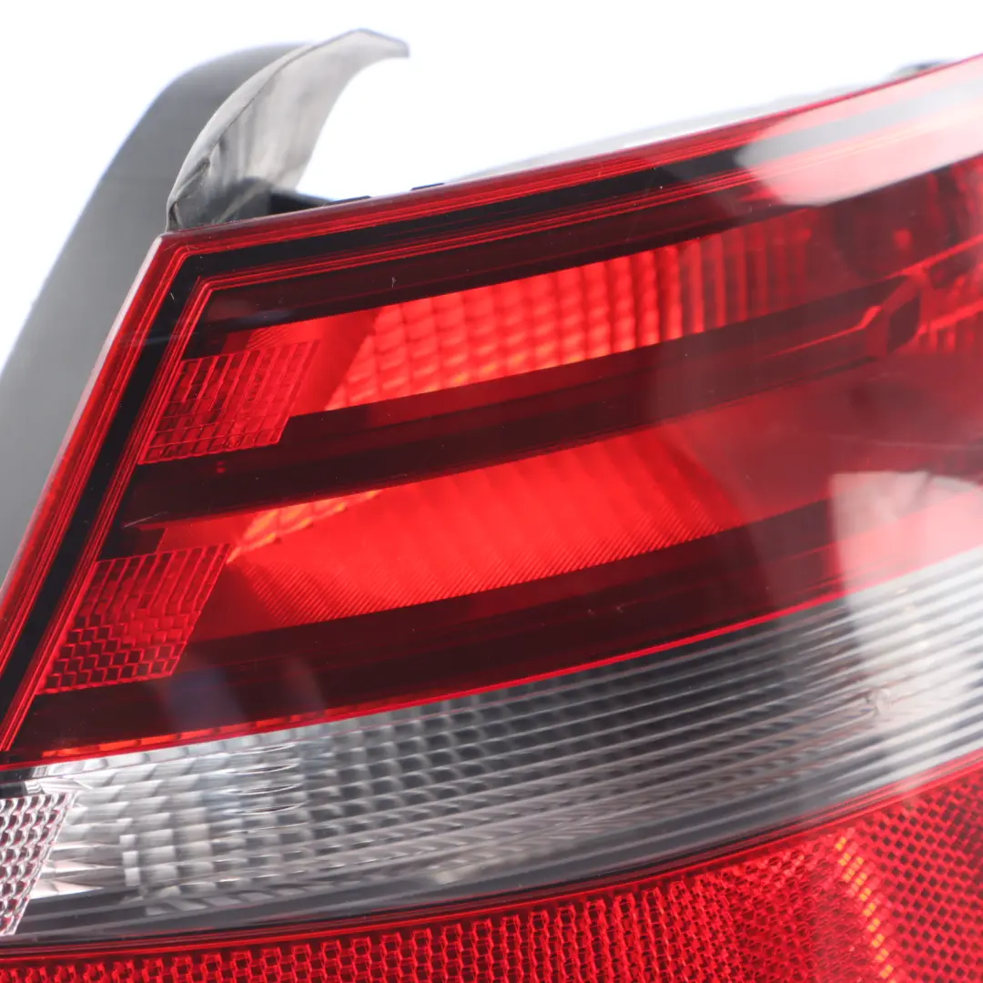 Fanale Posteriore Destro Lampada Esterna Boot Light per Audi A3 8V con numero di parte 8V3945096 Audi A3 8V Fanale Posteriore Destro Lampada Esterna Boot Light - SKU 8V3945096 - Numero di parte 8V3945096