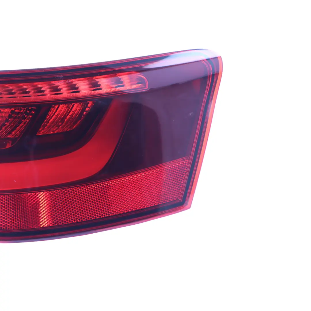 Tylna Lampa Klapa Bagażnika Lampa Prawy Tył do Audi A3 S3 8V o numerze 8V3945096D Audi A3 S3 8V Tylna Lampa Klapa Bagażnika Lampa Prawy Tył - SKU 8V3945096D - Numer Części 8V3945096D