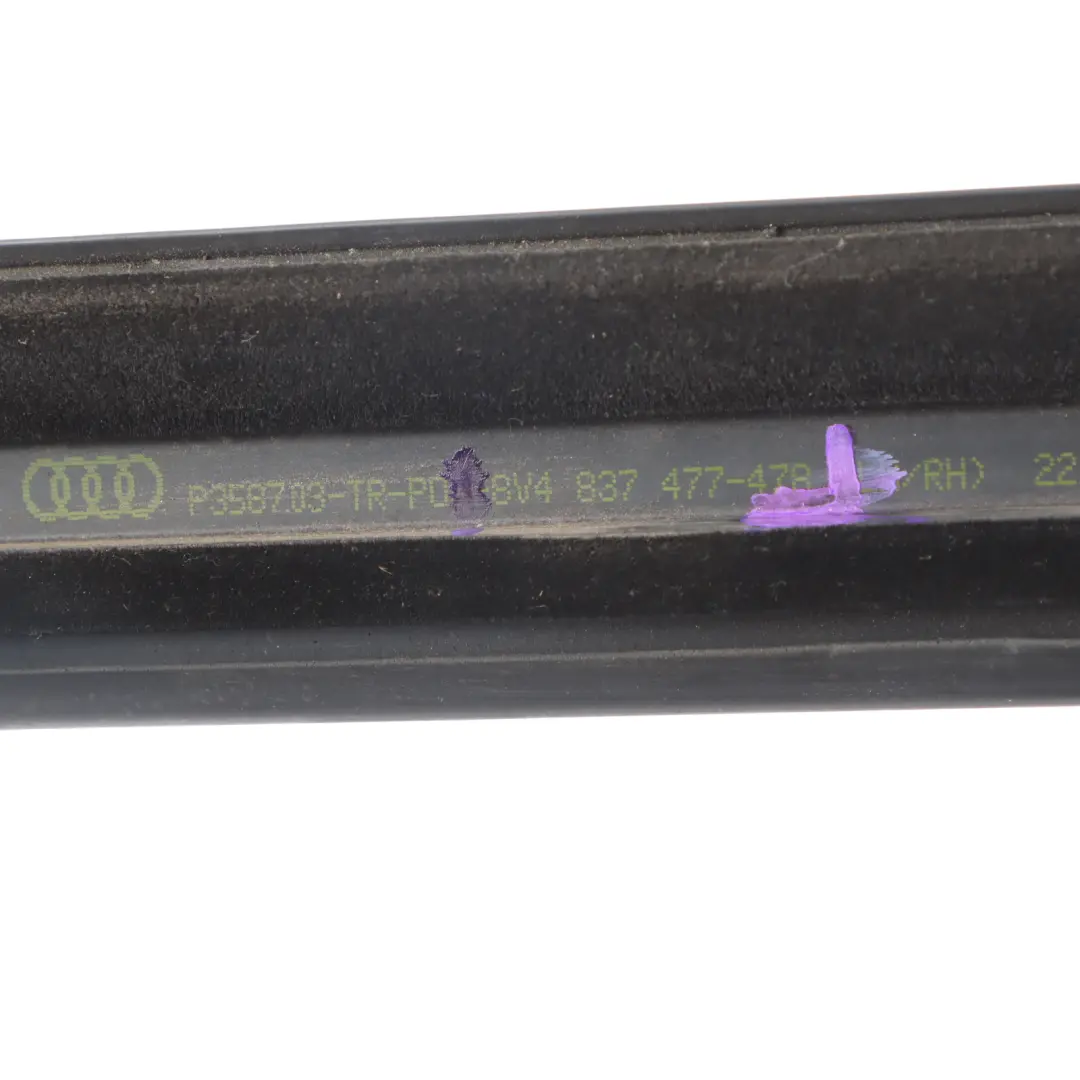 Joint D'Étanchéité De Porte Arrière Droite Côté Conducteur pour Audi A3 8V à propos du numéro de pièce 8V4837478 Audi A3 8V Joint D'Étanchéité De Porte Arrière Droite Côté Conducteur - SKU 8V4837478 - Numéro de pièce 8V4837478