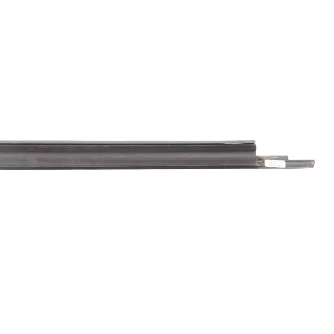 Audi A3 8V Tür Fenster Dichtung Strip Kanal Abdeckung Hinten Rechts - SKU 8V4853764 - Teilenummer 8V4853764