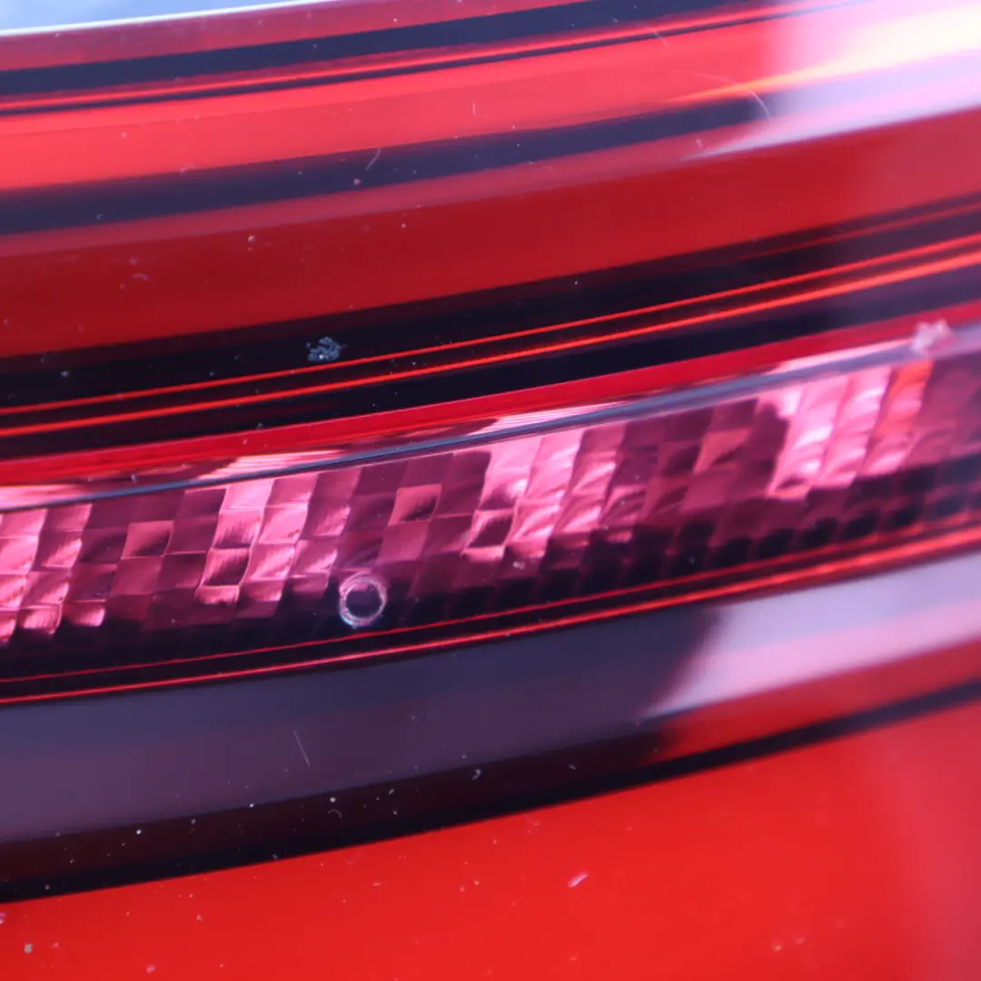 Audi S3 8V Außen-Rücklicht Klappe Rechts - SKU 8V4945092 - Teilenummer 8V4945092