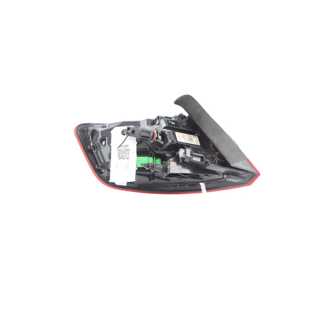 Audi S3 8V Tylna Lampa Klapy Bagażnika Zewnętrzna Prawa - SKU 8V4945092 - Numer Części 8V4945092