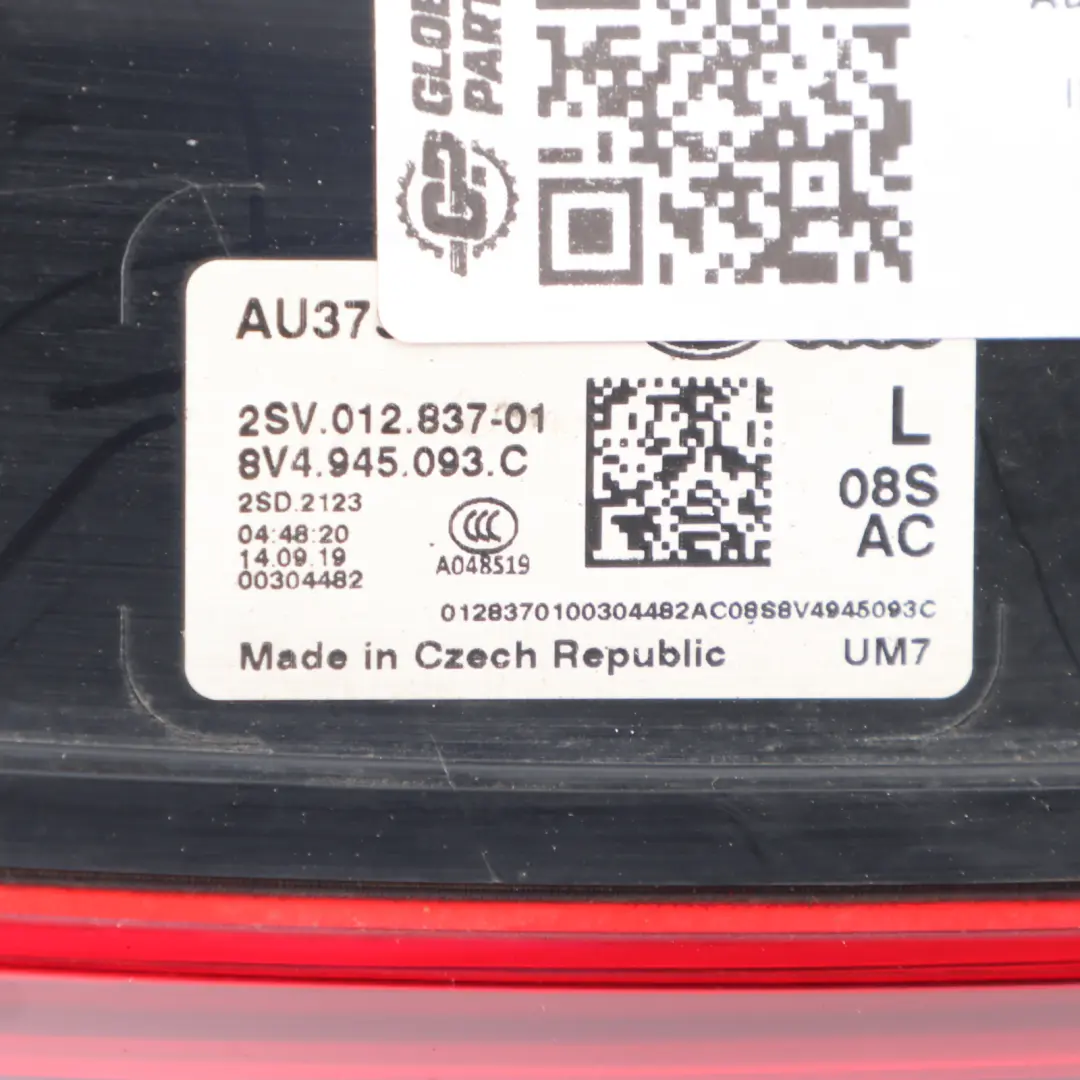 Audi S3 8V Luz Trasera Maletero Portón Trasero Luz Interior Izquierda - SKU 8V4945093C - Número de pieza 8V4945093C