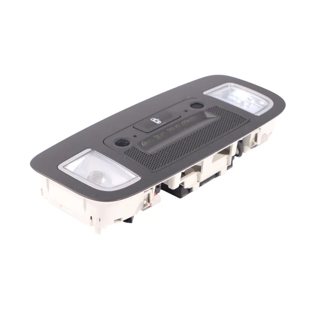 Interruptor luz lectura techo delantera interior negro para Audi A3 8P con número de pieza 8V7947135AE Audi A3 8P Interruptor luz lectura techo delantera interior negro - SKU 8V7947135AE - Número de pieza 8V7947135AE