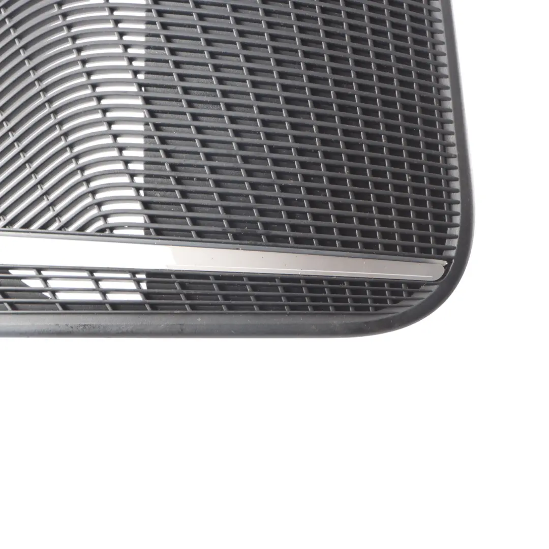 Embellecedor Altavoz Panel Puerta Bang&Olufsen Izquierdo para Audi A4 B9 con número de pieza 8W0035143 Audi A4 B9 Embellecedor Altavoz Panel Puerta Bang&Olufsen Izquierdo - SKU 8W0035143-1 - Número de pieza 8W0035143