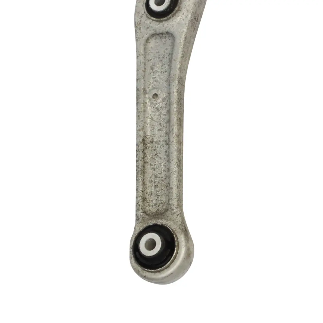 Braccio oscilante sospensione anteriore superiore sinistro per Audi A5 F5 con numero di parte 8W0407151C Audi A5 F5 Braccio oscilante sospensione anteriore superiore sinistro - SKU 8W0407151C - Numero di parte 8W0407151C