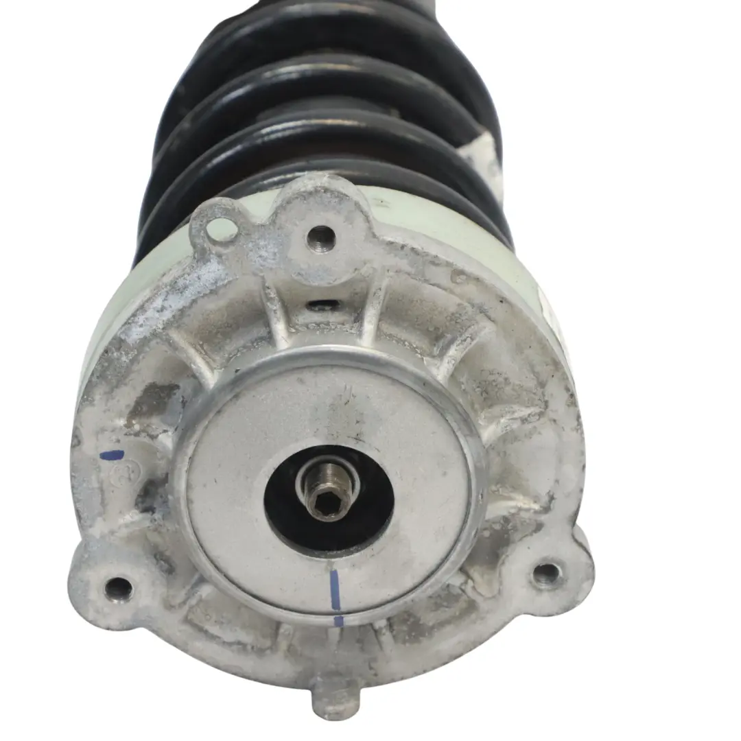 Amortyzator Wahacz Zawieszenia Prawy Przedni do Audi A4 B9 o numerze 8W0413031AA Audi A4 B9 Amortyzator Wahacz Zawieszenia Prawy Przedni - SKU 8W0413031AA-2 - Numer Części 8W0413031AA