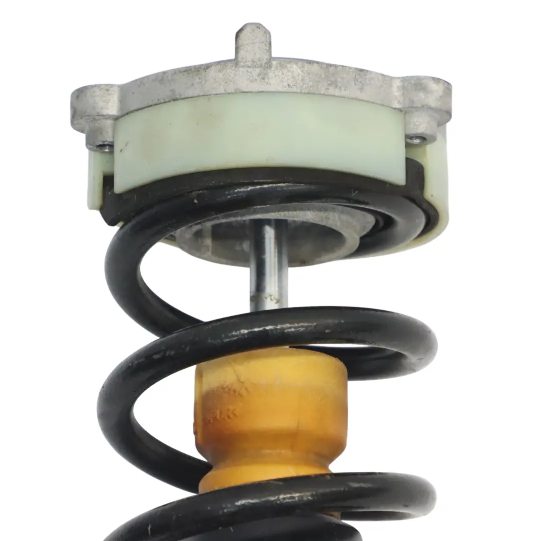 Audi A4 B9 Puntal Delantero Derecho Suspensión Amortiguador - SKU 8W0413031AA-2 - Número de pieza 8W0413031AA