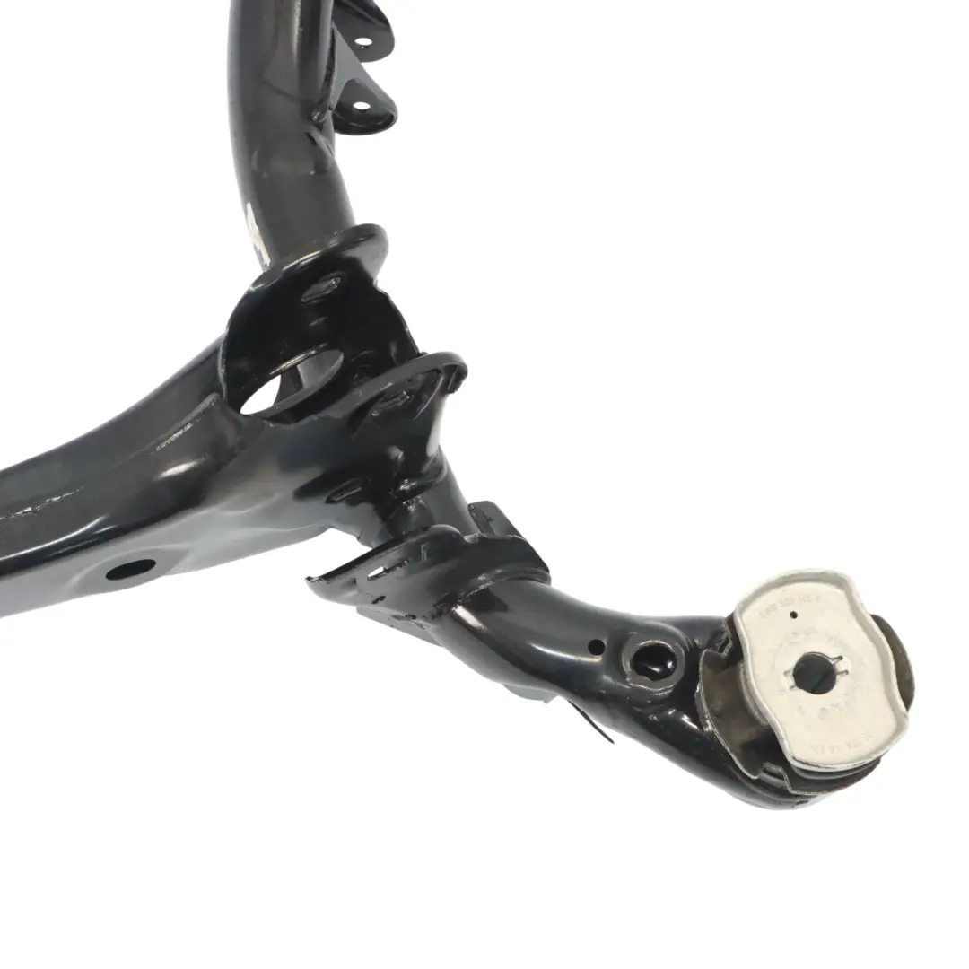 Supporto per culla del telaio ausiliario posteriore per Audi A4 B9 con numero di parte 8W0505235AP Audi A4 B9 Supporto per culla del telaio ausiliario posteriore - SKU 8W0505235AP - Numero di parte 8W0505235AP