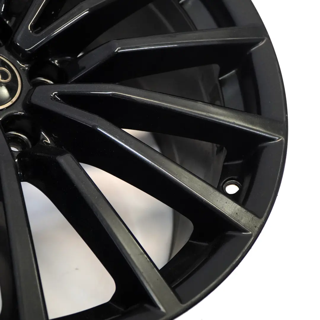 8F Felga Aluminiowa Czarna 19" 8,5J ET:32 do Audi A5 S5 o numerze 8W0601025AN Audi A5 S5 8F Felga Aluminiowa Czarna 19" 8,5J ET:32 - SKU 8W0601025AN-1 - Numer Części 8W0601025AN