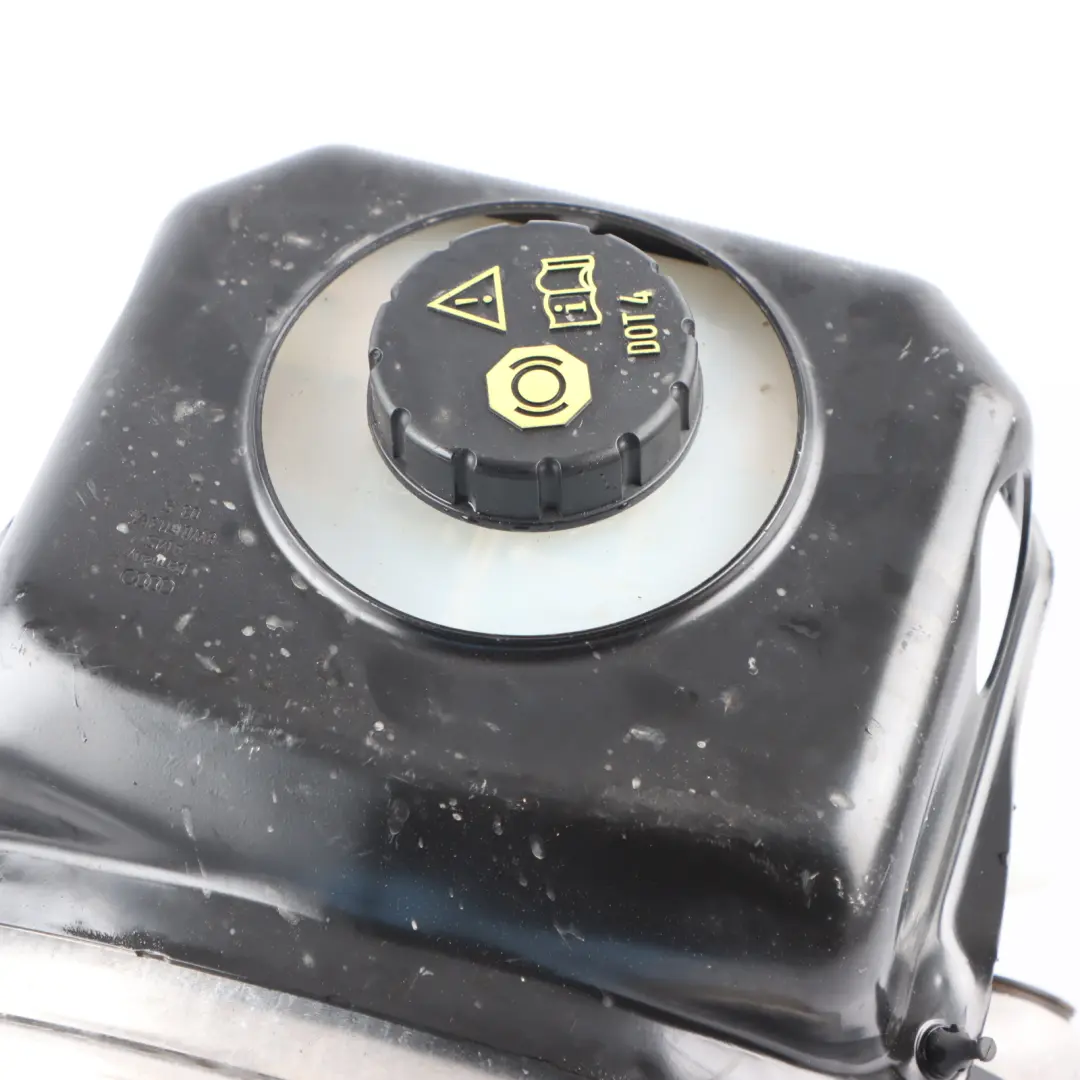 Brake Servo Audi A4 B9 A5 F5 Braking Unit Master Cylinder Booster 8W0612107 to with Part number 8W0612103K Brake Servo Audi A4 B9 A5 F5 Braking Unit Master Cylinder Booster 8W0612107 - SKU 8W0612103K - Part number 8W0612103K