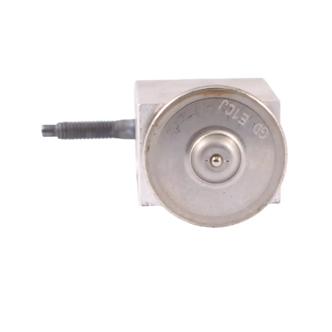 Audi A4 B9 A5 F5 Válvula de Expansión Aire Acondicionado A/C - SKU 8W0816679 - Número de pieza 8W0816679