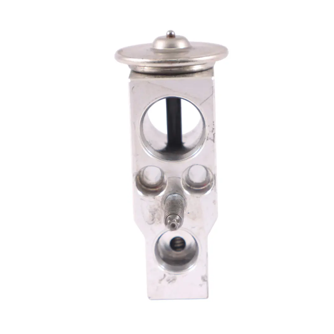 Audi A4 B9 A5 F5 Válvula de Expansión Aire Acondicionado A/C - SKU 8W0816679 - Número de pieza 8W0816679
