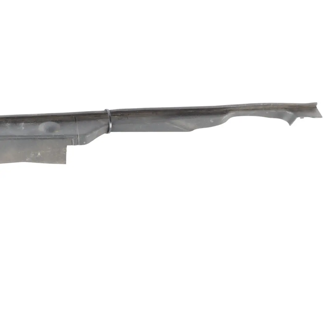 Front Fender Wing End Cover Trim Right O/S to Audi S4 B9 with Part number 8W0820582C Audi S4 B9 Front Fender Wing End Cover Trim Right O/S - SKU 8W0820582C - Part number 8W0820582C